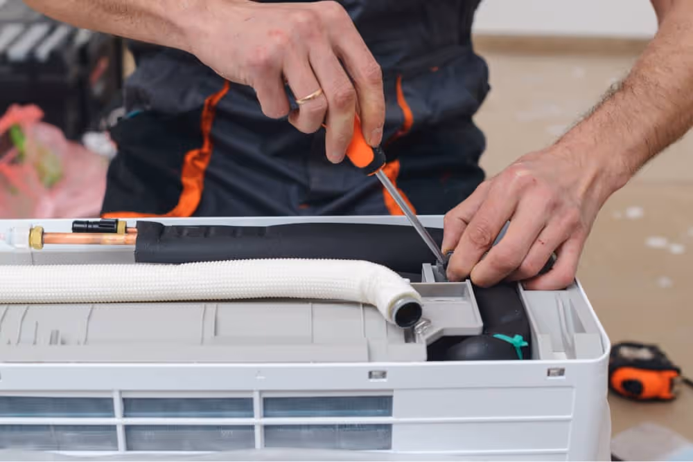 ac repairman fixing mini-split in mcallen tx